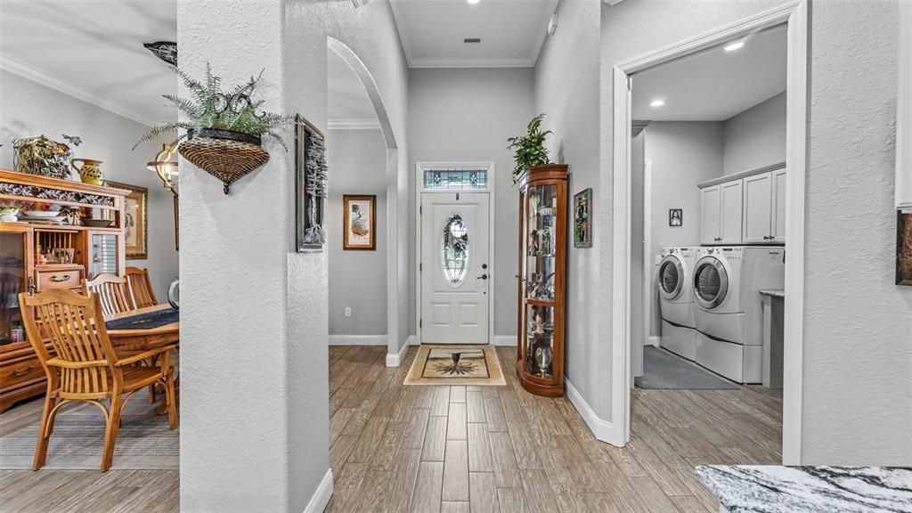 For Sale: $559,000 (2 beds, 2 baths, 1693 Square Feet)