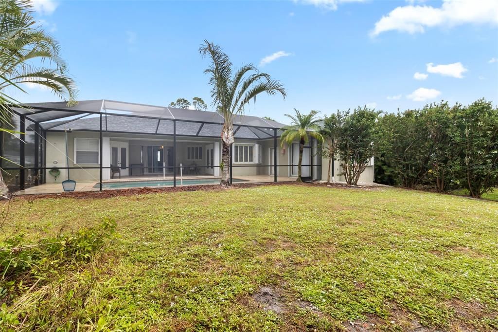 For Rent: $2,700 (3 beds, 2 baths, 2425 Square Feet)