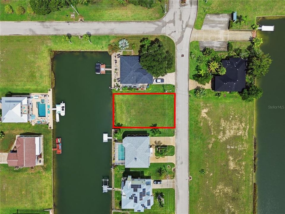 For Sale: $85,000 (0.17 acres)