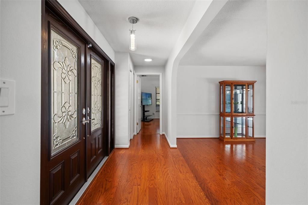 For Sale: $630,000 (3 beds, 2 baths, 1884 Square Feet)