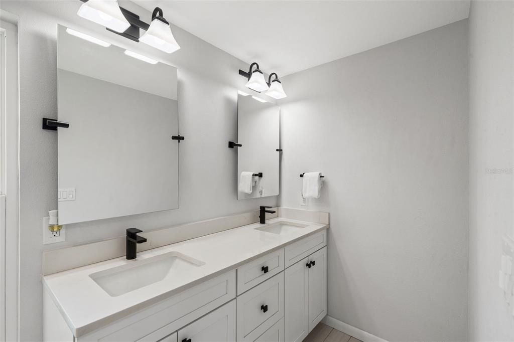 For Sale: $630,000 (3 beds, 2 baths, 1884 Square Feet)