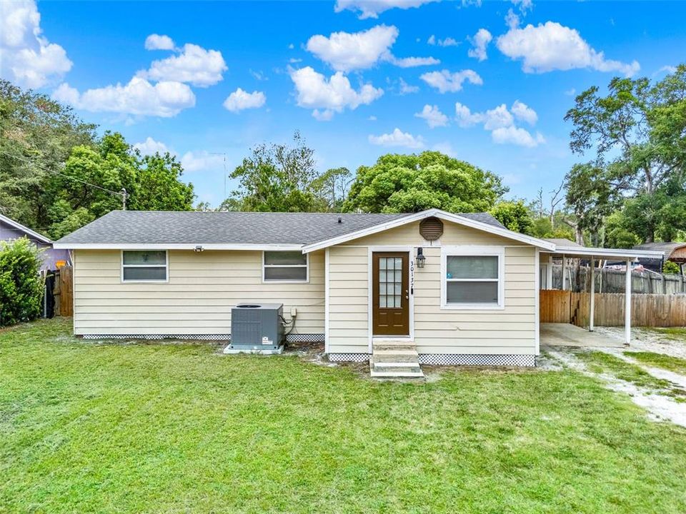 For Sale: $234,900 (3 beds, 2 baths, 1288 Square Feet)