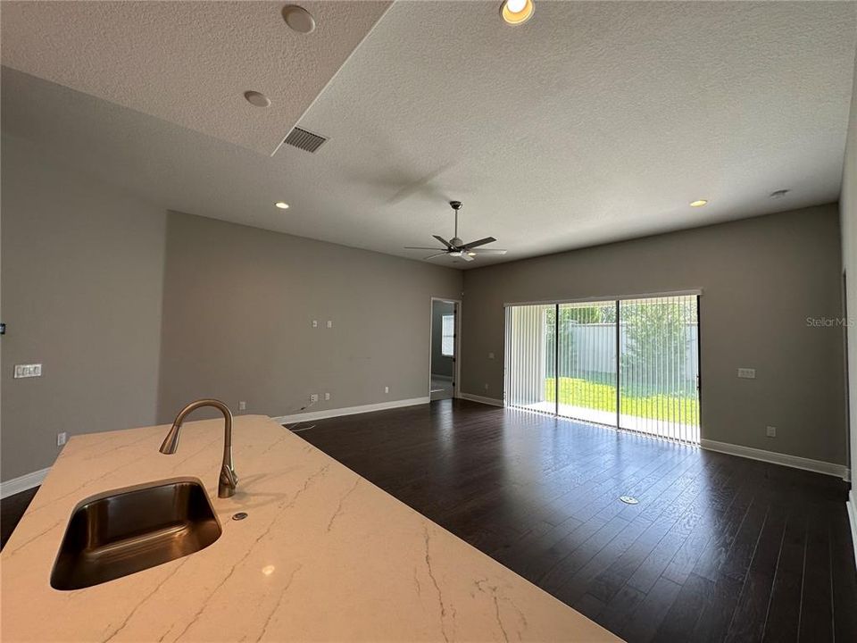 For Rent: $4,000 (4 beds, 3 baths, 2628 Square Feet)