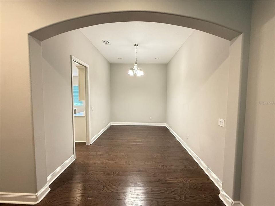 For Rent: $4,000 (4 beds, 3 baths, 2628 Square Feet)