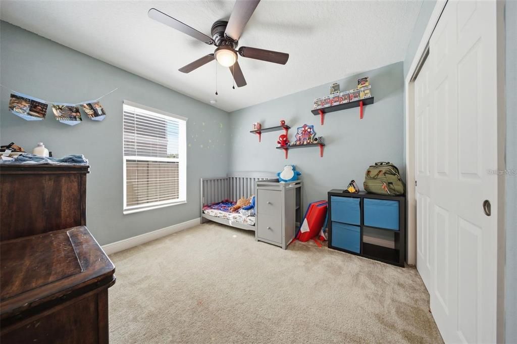For Rent: $2,000 (3 beds, 2 baths, 1965 Square Feet)