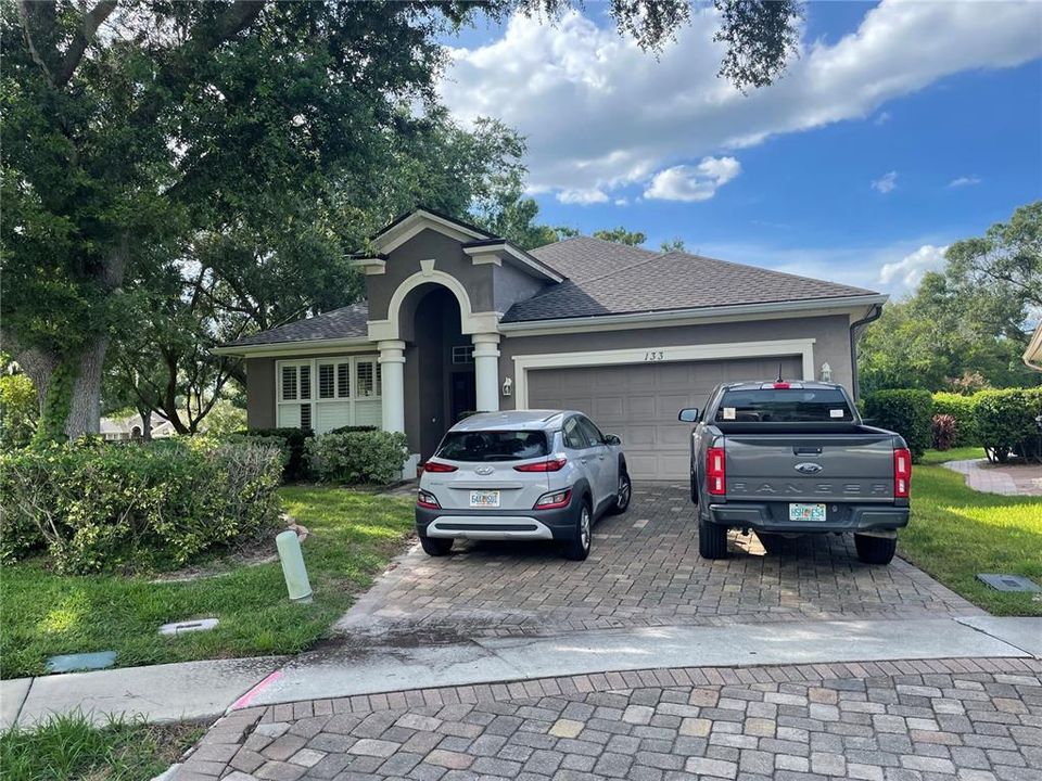 For Sale: $510,000 (3 beds, 2 baths, 1978 Square Feet)