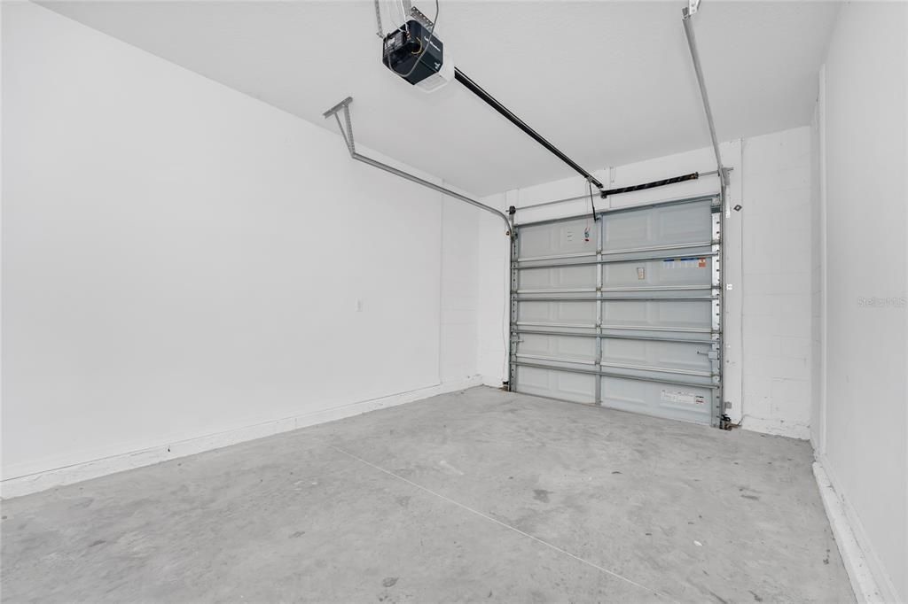 For Sale: $296,000 (3 beds, 2 baths, 1624 Square Feet)