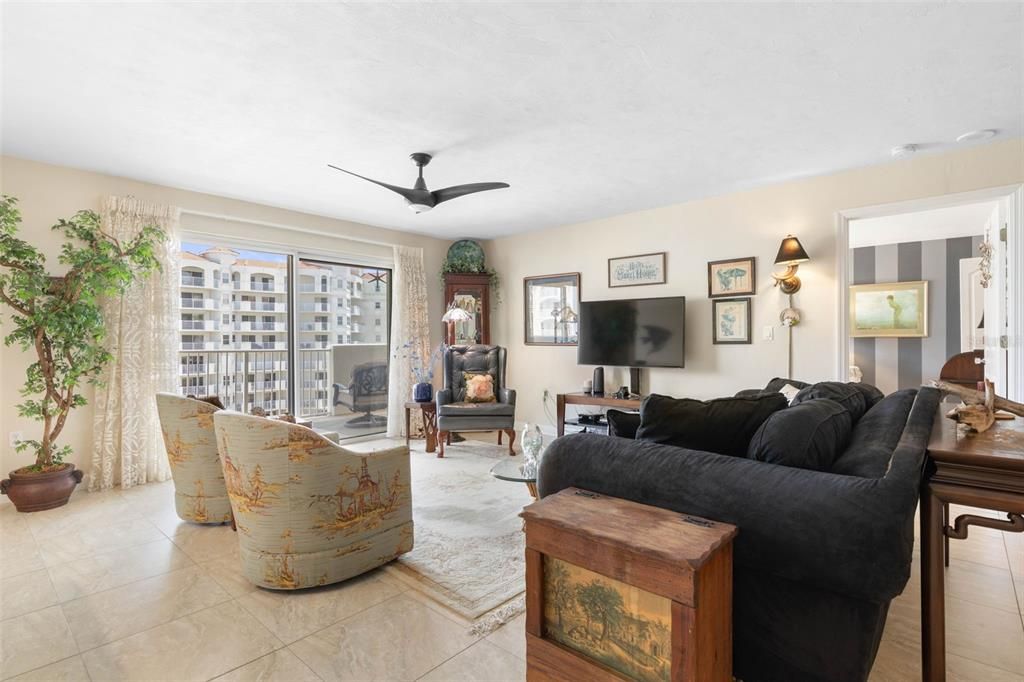 For Sale: $445,000 (2 beds, 2 baths, 1745 Square Feet)