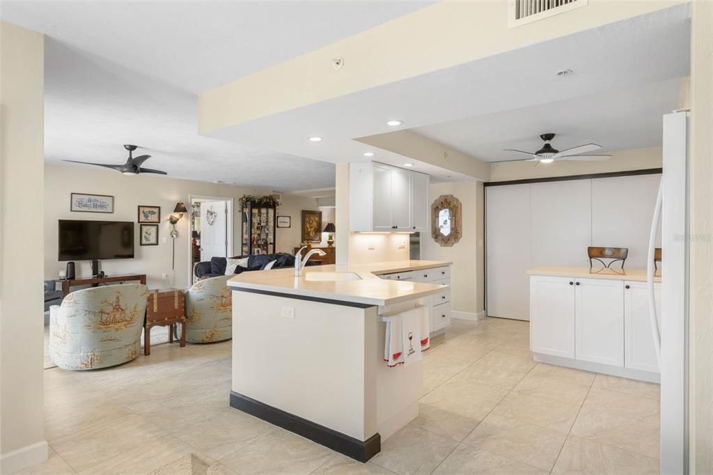 For Sale: $445,000 (2 beds, 2 baths, 1745 Square Feet)