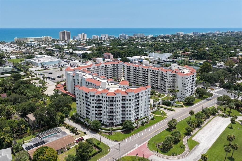 For Sale: $445,000 (2 beds, 2 baths, 1745 Square Feet)