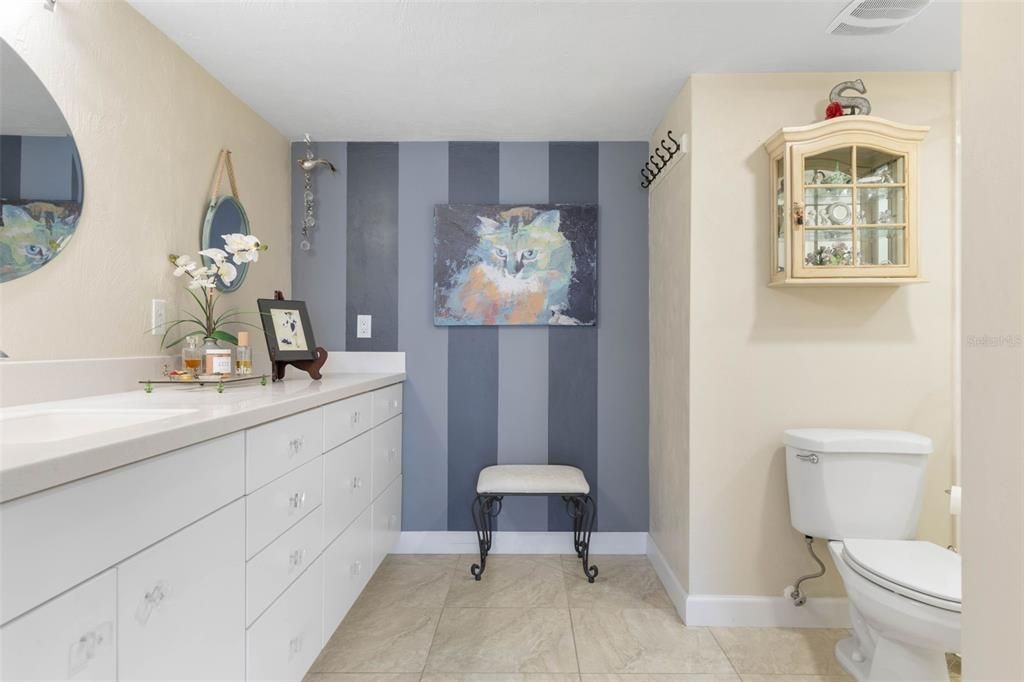 For Sale: $445,000 (2 beds, 2 baths, 1745 Square Feet)