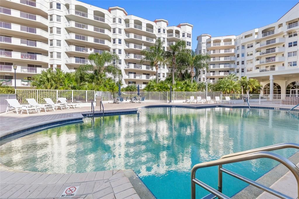 For Sale: $445,000 (2 beds, 2 baths, 1745 Square Feet)
