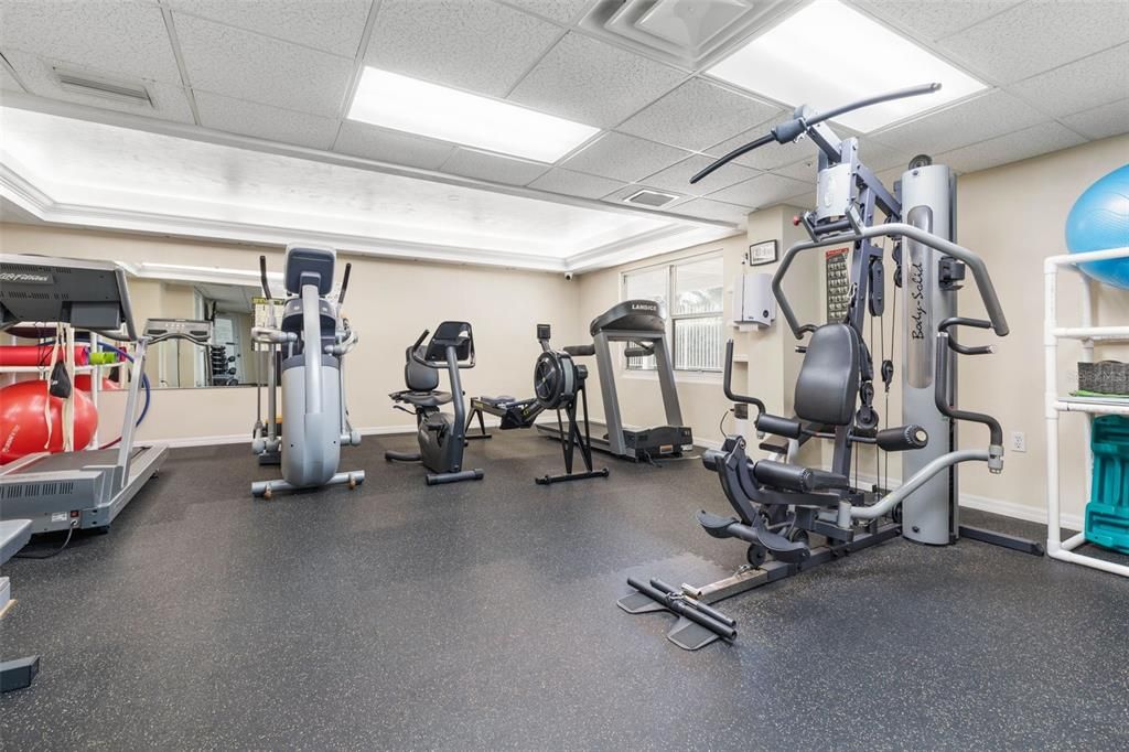 For Sale: $445,000 (2 beds, 2 baths, 1745 Square Feet)