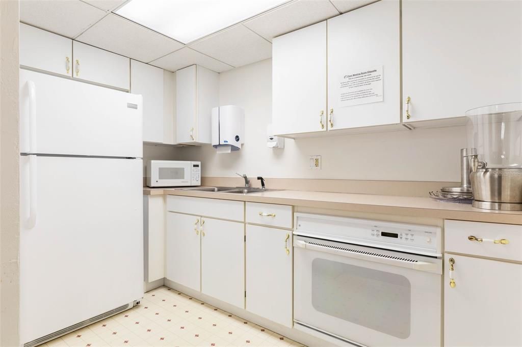 For Sale: $445,000 (2 beds, 2 baths, 1745 Square Feet)