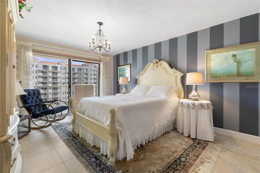 For Sale: $445,000 (2 beds, 2 baths, 1745 Square Feet)