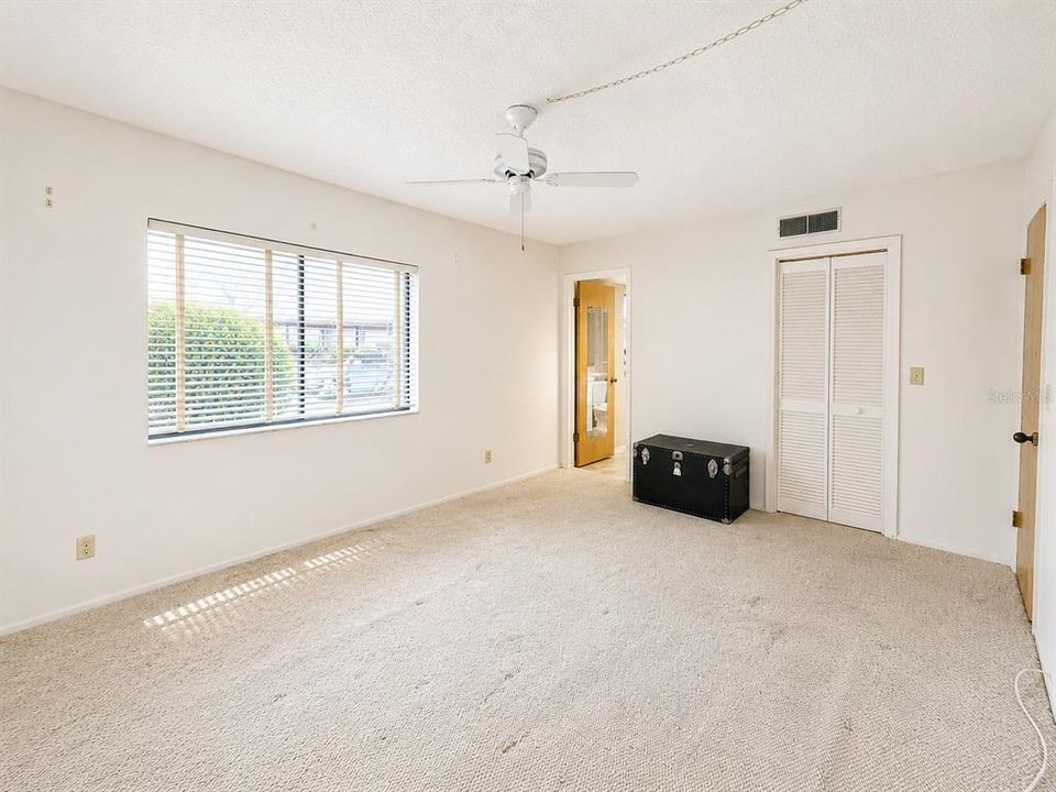 En Venta: $159,000 (2 camas, 2 baños, 1095 Pies cuadrados)