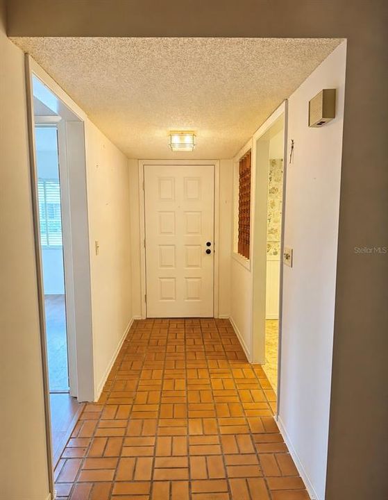 En Venta: $159,000 (2 camas, 2 baños, 1095 Pies cuadrados)