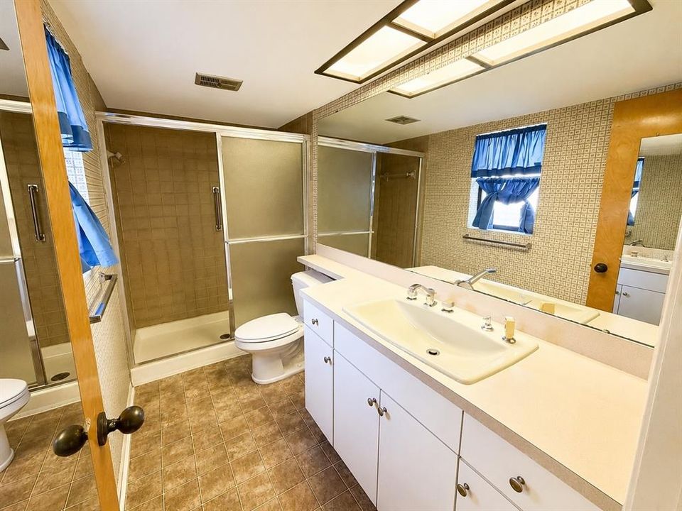 En Venta: $159,000 (2 camas, 2 baños, 1095 Pies cuadrados)
