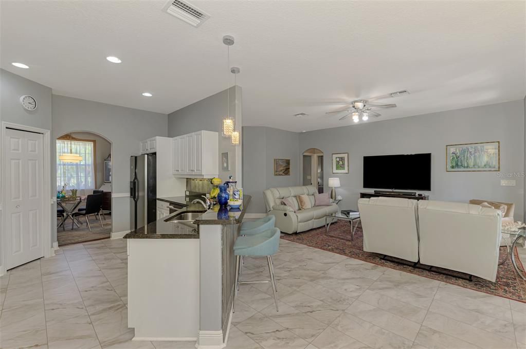 For Sale: $579,900 (4 beds, 2 baths, 2331 Square Feet)