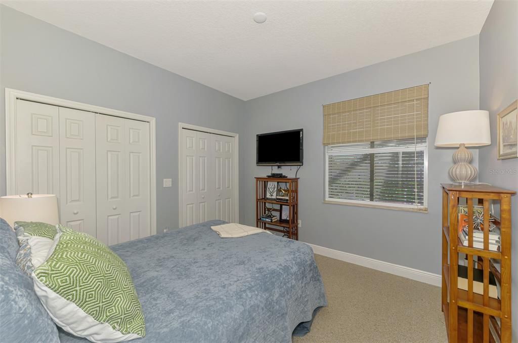 For Sale: $579,900 (4 beds, 2 baths, 2331 Square Feet)