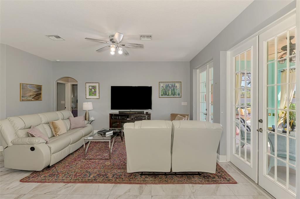 For Sale: $579,900 (4 beds, 2 baths, 2331 Square Feet)
