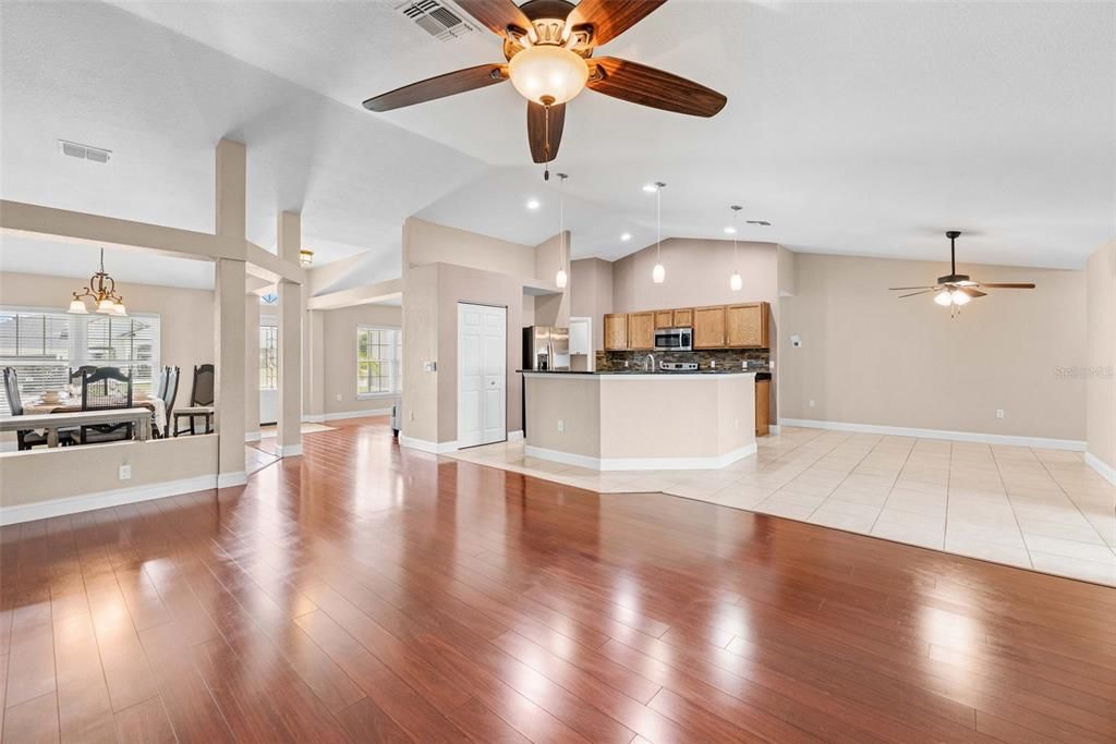 For Sale: $355,000 (4 beds, 2 baths, 2236 Square Feet)