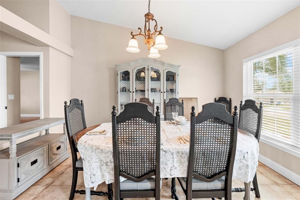 For Sale: $355,000 (4 beds, 2 baths, 2236 Square Feet)