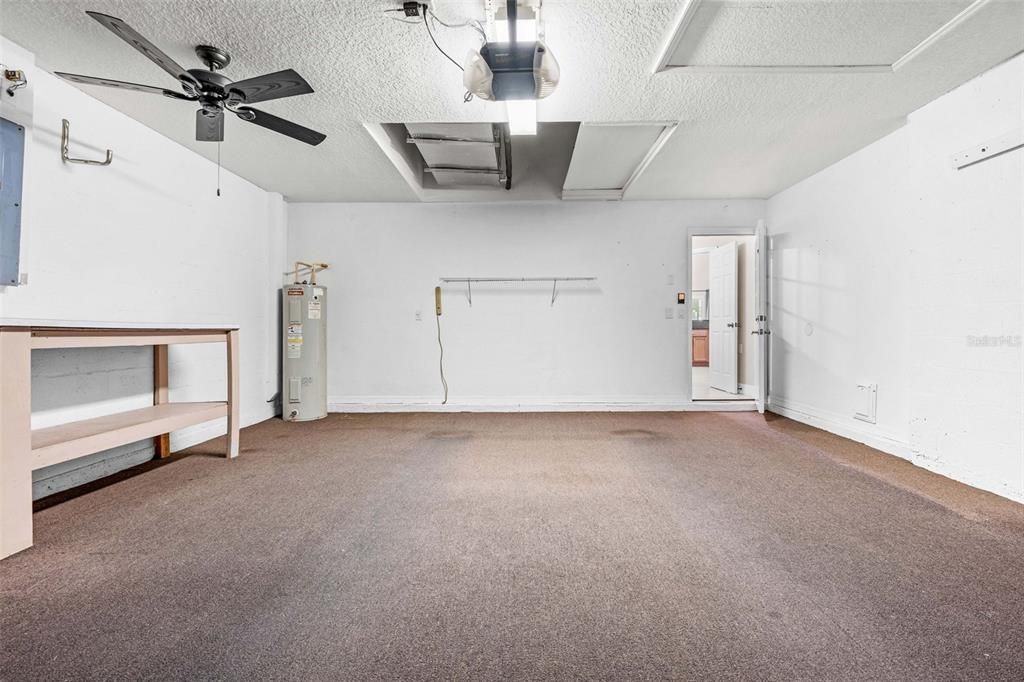 For Sale: $355,000 (4 beds, 2 baths, 2236 Square Feet)