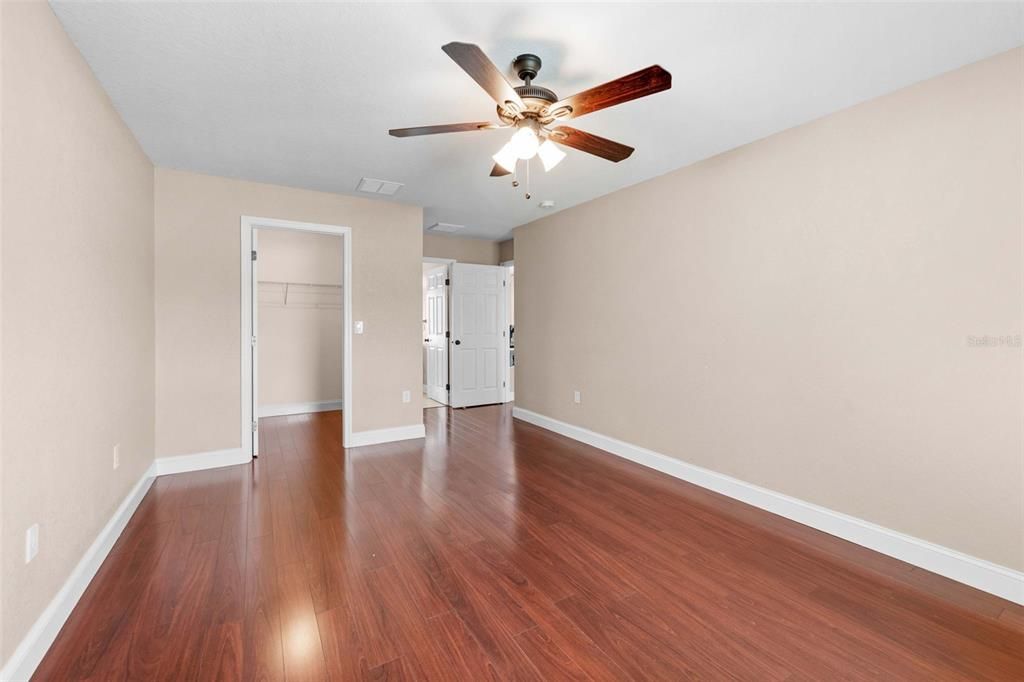 For Sale: $355,000 (4 beds, 2 baths, 2236 Square Feet)