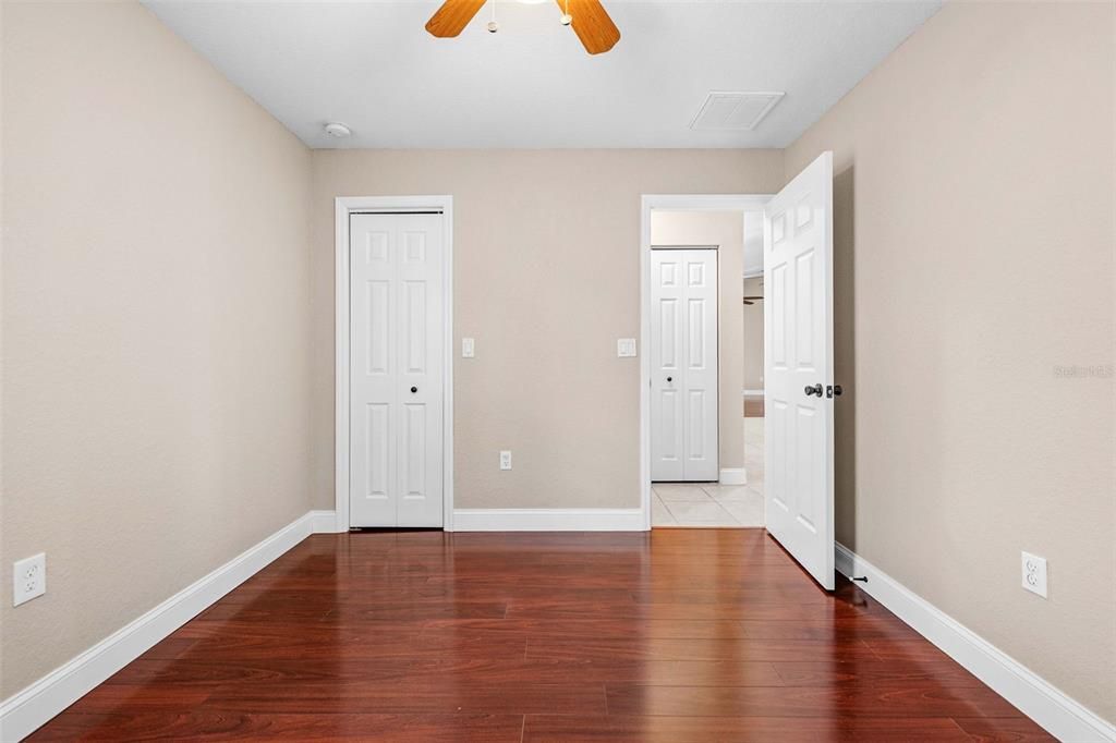 For Sale: $355,000 (4 beds, 2 baths, 2236 Square Feet)