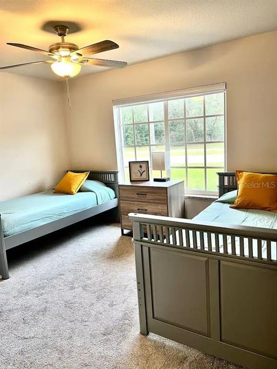 For Rent: $2,300 (3 beds, 2 baths, 1754 Square Feet)