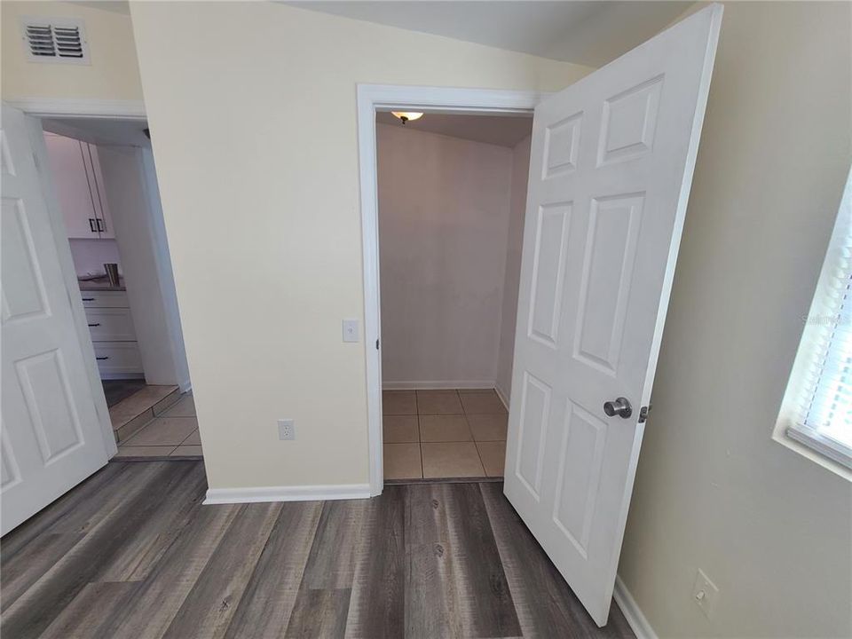 For Rent: $2,600 (3 beds, 2 baths, 1074 Square Feet)