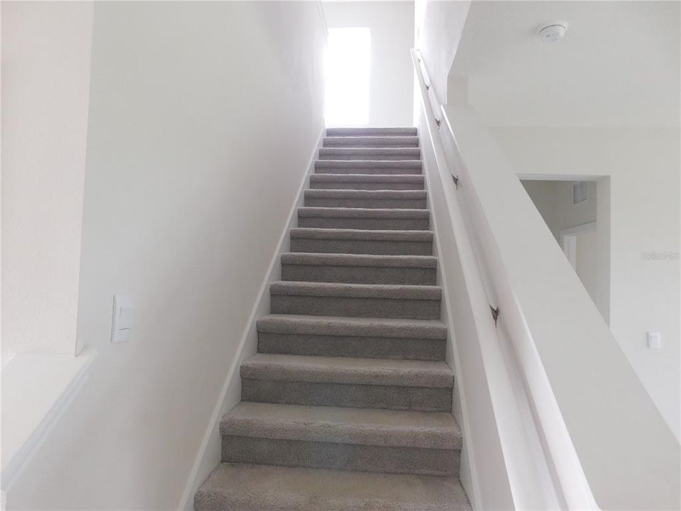 For Sale: $449,900 (4 beds, 3 baths, 2756 Square Feet)