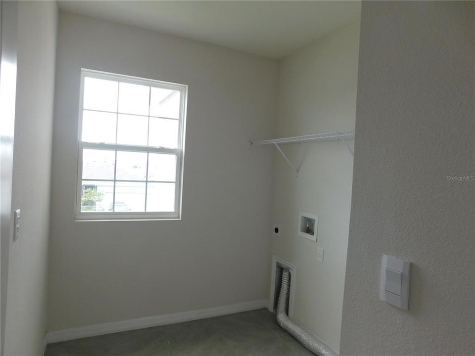 For Sale: $449,900 (4 beds, 3 baths, 2756 Square Feet)