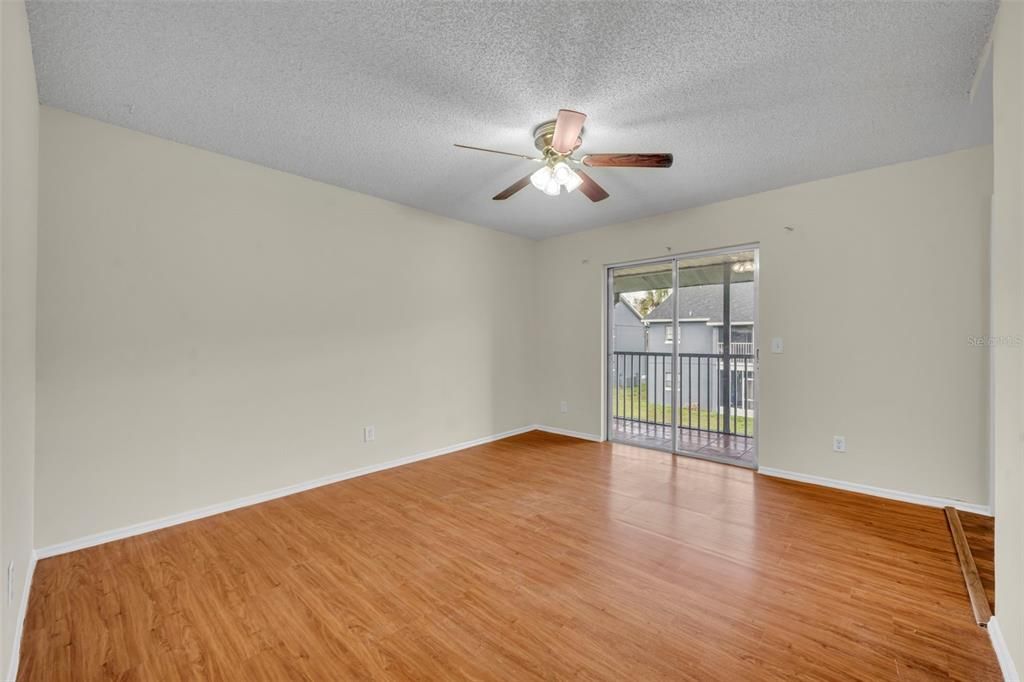 For Rent: $1,245 (2 beds, 2 baths, 1006 Square Feet)