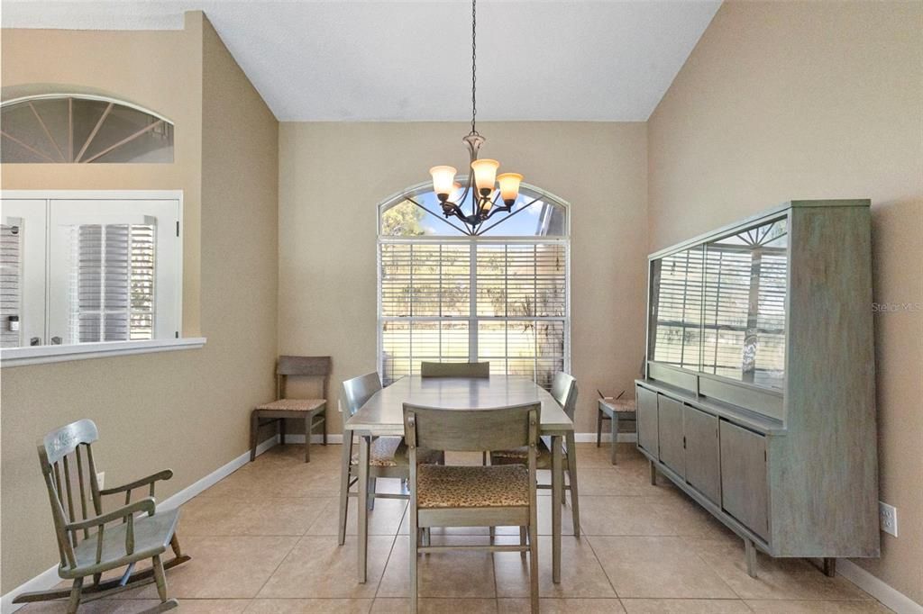 For Sale: $624,999 (3 beds, 2 baths, 1794 Square Feet)