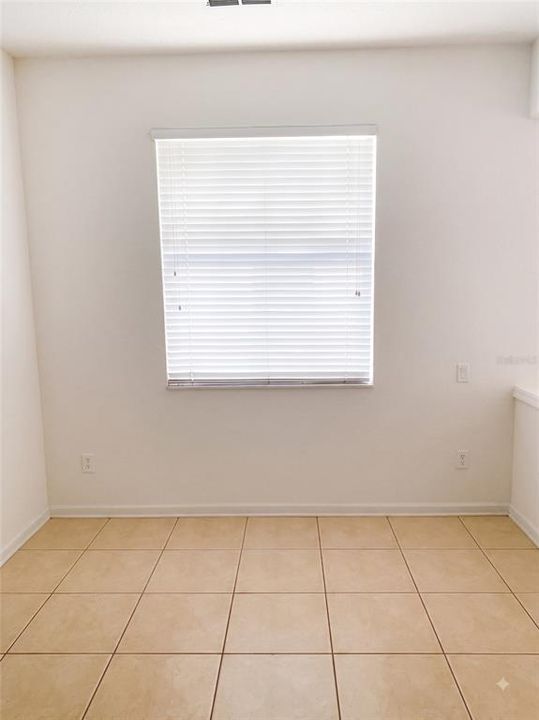 For Rent: $2,300 (3 beds, 2 baths, 1668 Square Feet)
