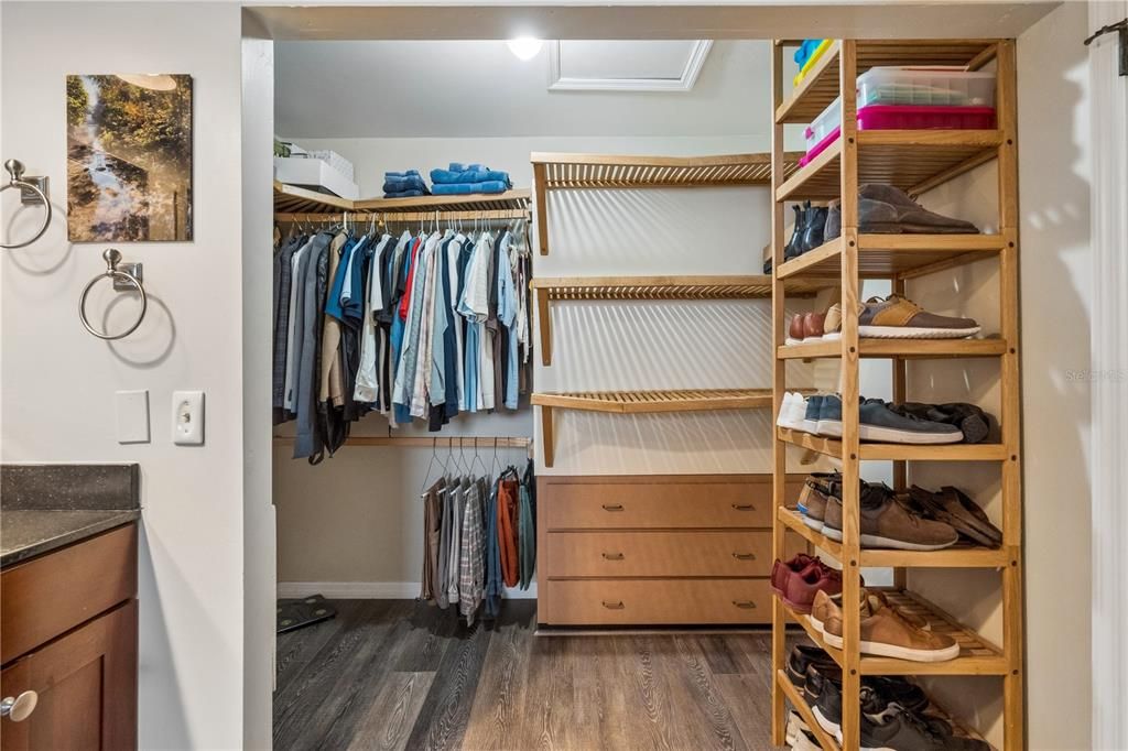 En Venta: $660,000 (3 camas, 3 baños, 1690 Pies cuadrados)