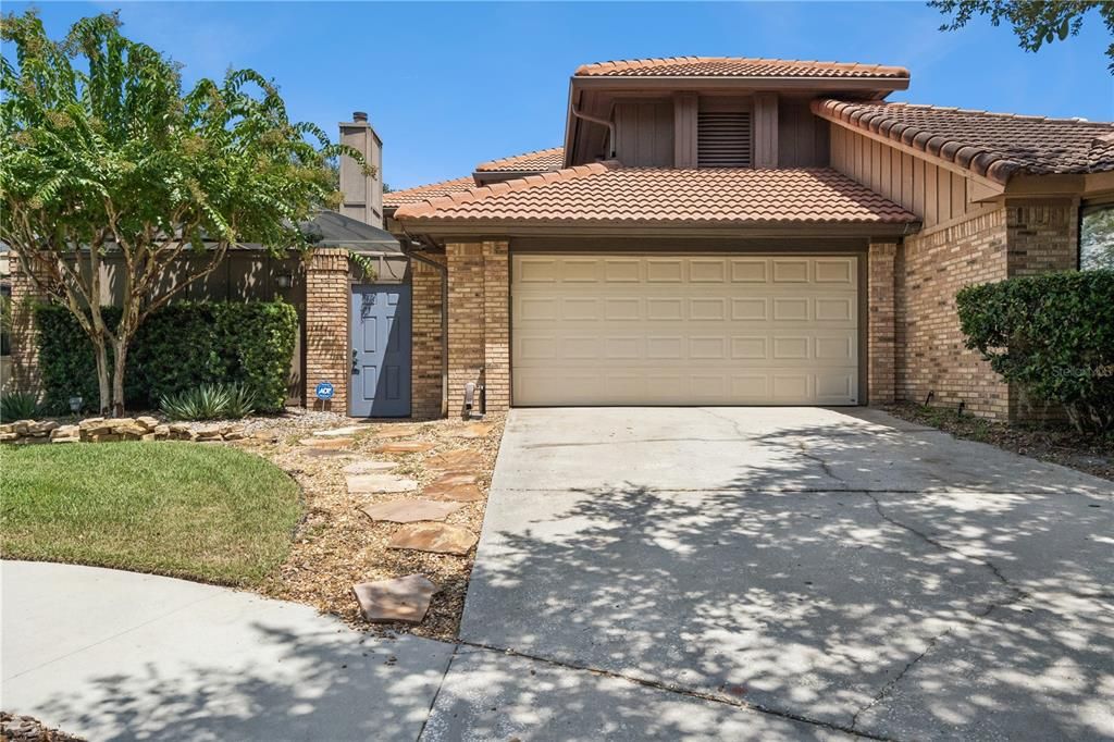 En Venta: $660,000 (3 camas, 3 baños, 1690 Pies cuadrados)