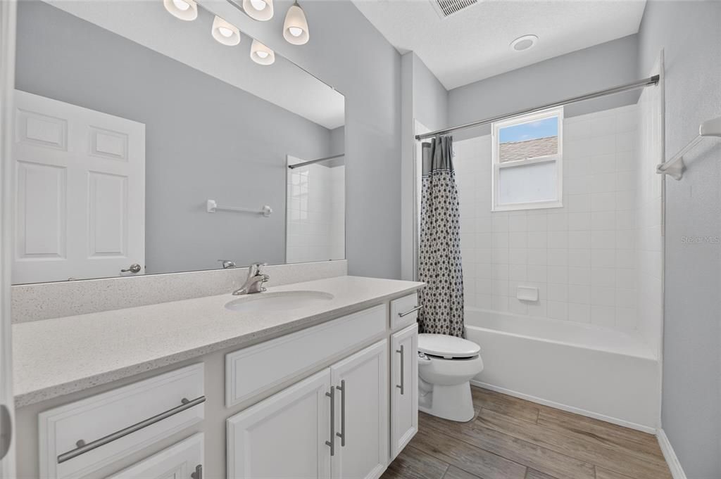For Sale: $415,000 (3 beds, 2 baths, 2141 Square Feet)