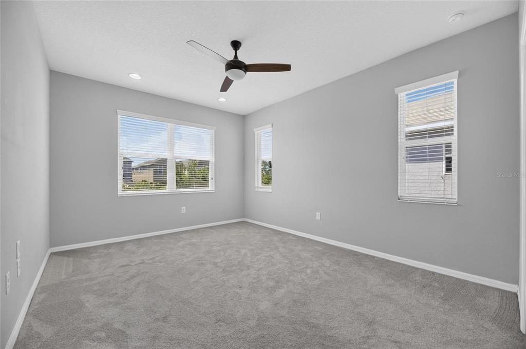 For Sale: $415,000 (3 beds, 2 baths, 2141 Square Feet)