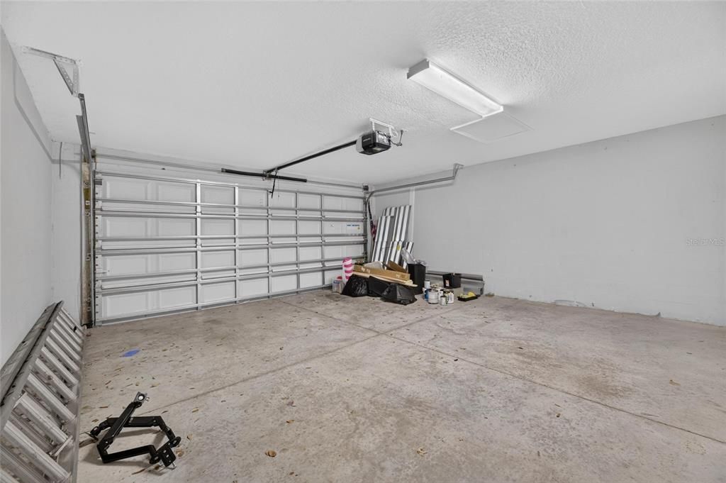 For Sale: $415,000 (3 beds, 2 baths, 2141 Square Feet)