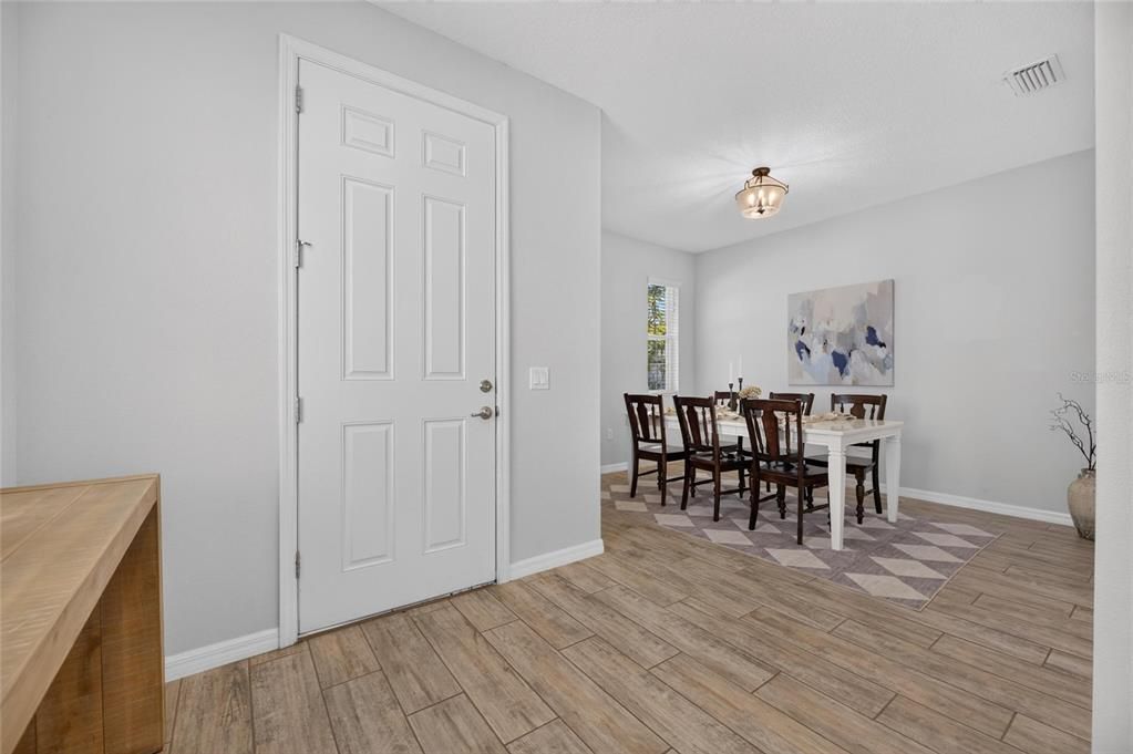 For Sale: $415,000 (3 beds, 2 baths, 2141 Square Feet)