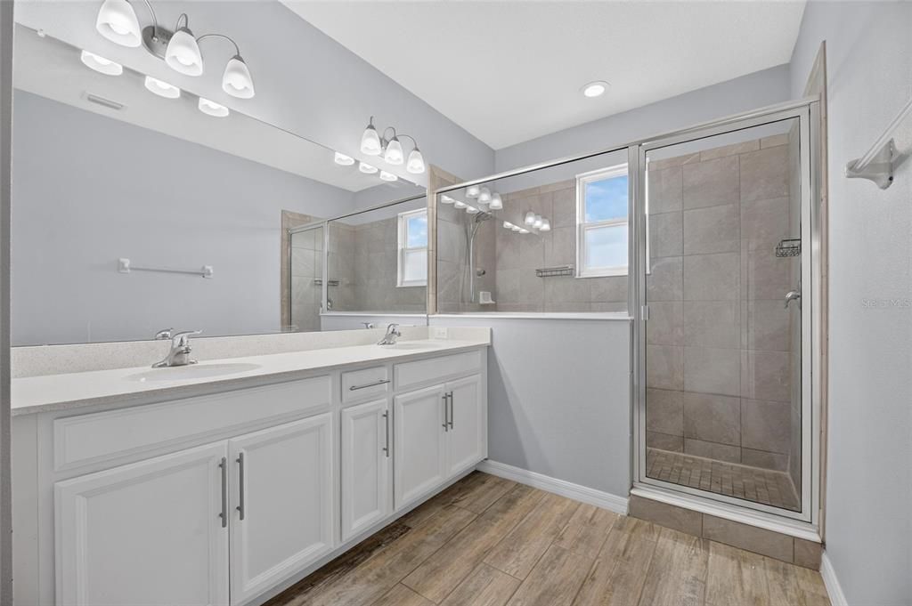 For Sale: $415,000 (3 beds, 2 baths, 2141 Square Feet)