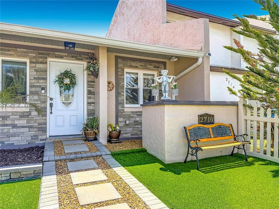 На продажу: $349,000 (3 спален, 1 ванн, 1069 Квадратных фут)