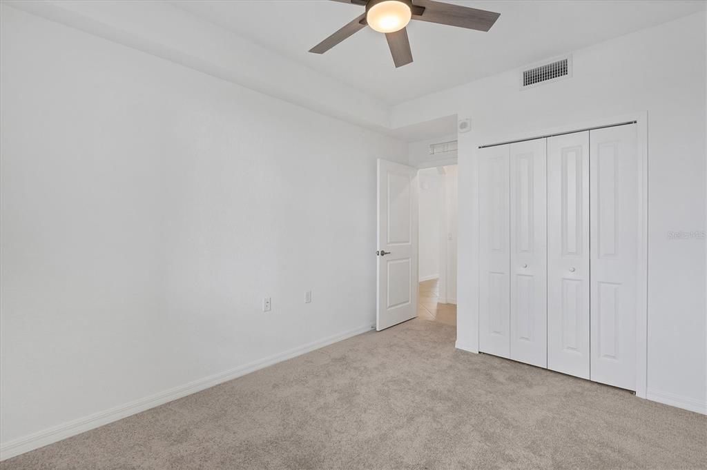 For Sale: $209,000 (2 beds, 2 baths, 1154 Square Feet)