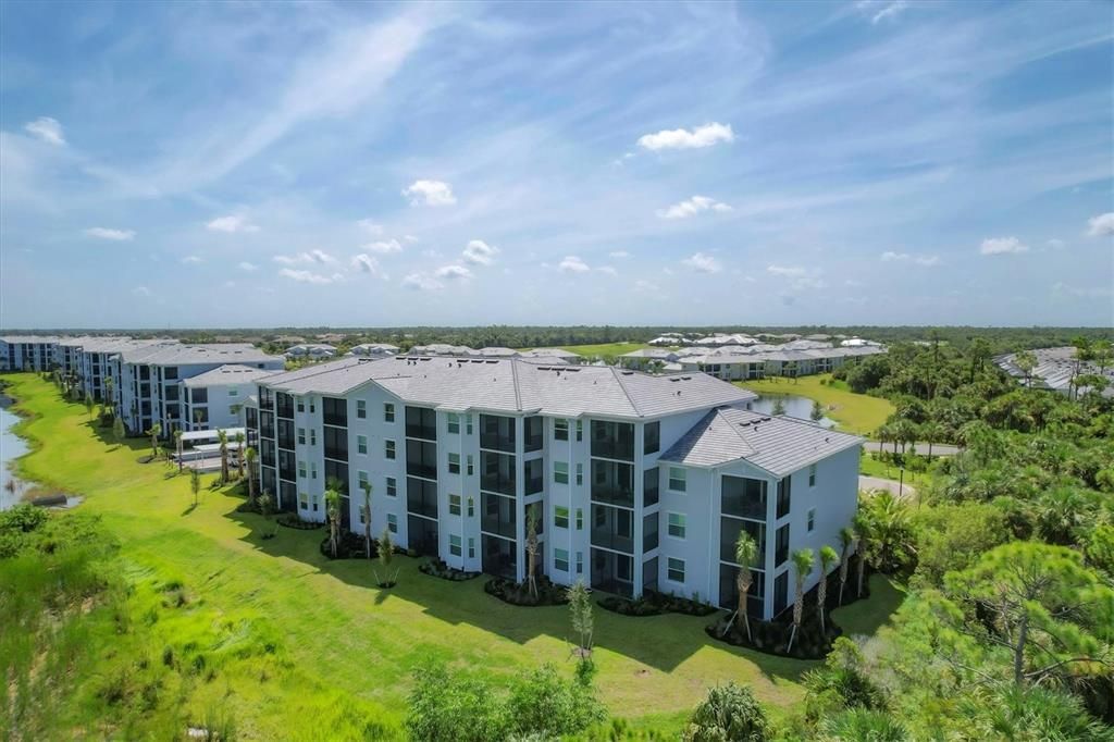 For Sale: $209,000 (2 beds, 2 baths, 1154 Square Feet)