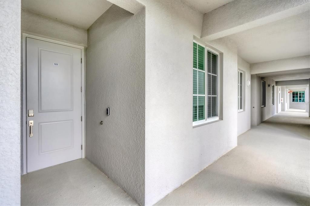 For Sale: $209,000 (2 beds, 2 baths, 1154 Square Feet)