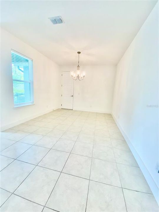 En Renta: $3,150 (4 camas, 2 baños, 1937 Pies cuadrados)