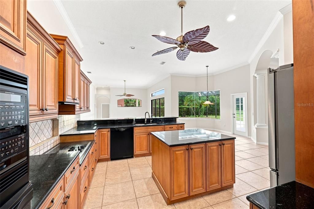 For Sale: $1,184,000 (5 beds, 4 baths, 4207 Square Feet)